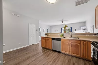 1725 Tw Alexander Drive #801, Durham, NC 27703 - Photo 7