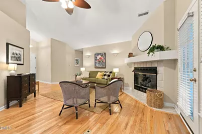 125 Weatherhill Point, Carrboro, NC 27510 - Photo 5