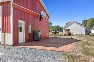3636-A Holly Grove Rd, Dunn, NC 28334 - Photo 5