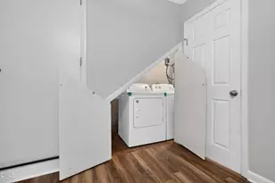 205 Sunrise Ln, Chapel Hill, NC 27516 - Photo 17