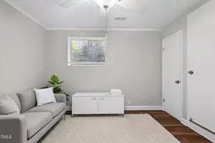 205 Sunrise Ln, Chapel Hill, NC 27516 - Photo 13