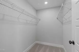 1011 Blackthorn Ln, Durham, NC 27703 - Photo 23