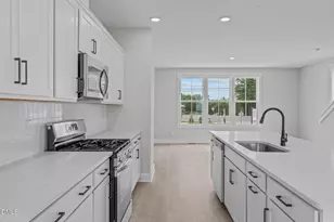 1011 Blackthorn Ln, Durham, NC 27703 - Photo 11