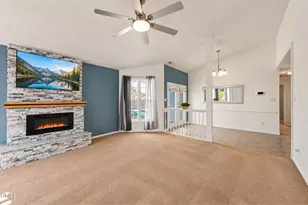 3922 Crusader Dr, Hope Mills, NC 28348 - Photo 3