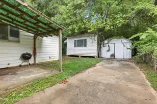 3537 Apache Dr, Raleigh, NC 27609 - Photo 5