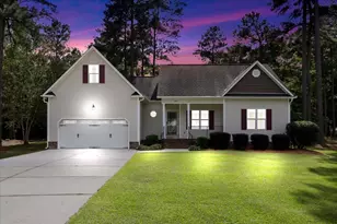 359 Log Cabin Ct, Selma, NC 27576 - Photo 7