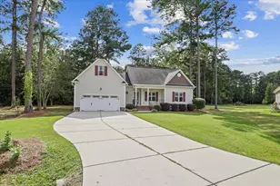 359 Log Cabin Ct, Selma, NC 27576 - Photo 3