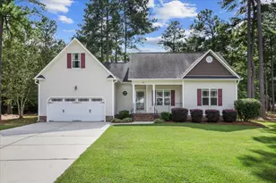 359 Log Cabin Ct, Selma, NC 27576 - Photo 1