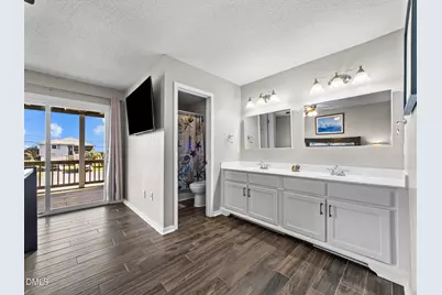609 S Shore Drive, Surf City, NC 28445 - Photo 11