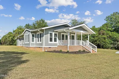 610 S Wakefield Street, Zebulon, NC 27597 - Photo 7