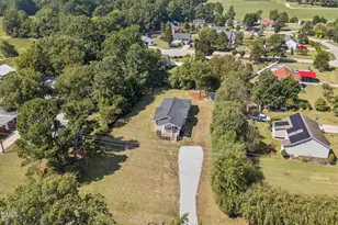 610 S Wakefield St, Zebulon, NC 27597 - Photo 57