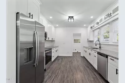 610 S Wakefield Street, Zebulon, NC 27597 - Photo 23