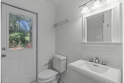 600 Churchill Drive, Chapel Hill, NC 27517 - Photo 23
