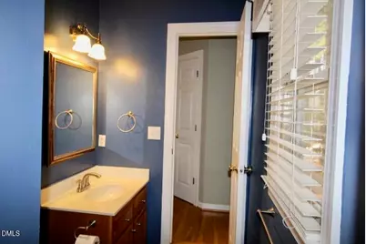 106 Fox View Place, Cary, NC 27511 - Photo 7