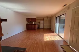 340 Summerwalk Cir, Chapel Hill, NC 27517 - Photo 5