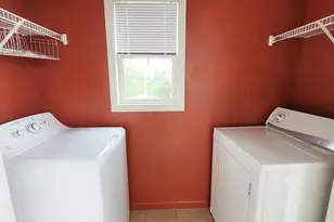 2511 Huntscroft Ln, Raleigh, NC 27617 - Photo 19