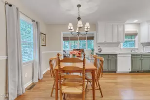 207 Honeysuckle Ln, Cary, NC 27513 - Photo 7