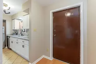 647 Pine Ridge Pl, Raleigh, NC 27609 - Photo 15