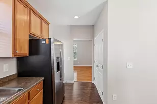 1912 Pear Tree Ln, Durham, NC 27703 - Photo 9