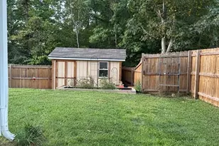 3739 Mountain Brook Cir, Durham, NC 27704 - Photo 9