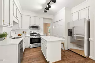 6122 Friars Walk Pl, Raleigh, NC 27609 - Photo 3