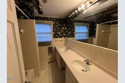 204 Edgewood Drive, Oxford, NC 27565 - Photo 19