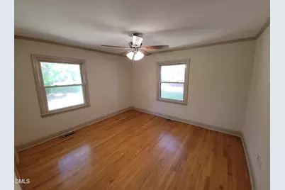 7000 Holly Springs Road, Raleigh, NC 27606 - Photo 17