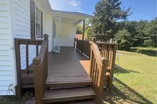429 Merriman St, Henderson, NC 27536 - Photo 5
