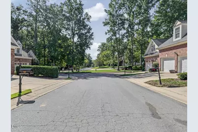 815 Running Brook Trail, Raleigh, NC 27609 - Photo 93