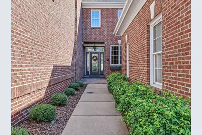 815 Running Brook Trail, Raleigh, NC 27609 - Photo 5