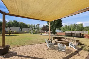 1021 Harvest Point Dr, Fuquay-Varina, NC 27526 - Photo 11