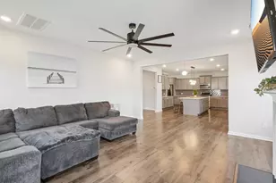 303 Bent Willow Dr, Clayton, NC 27527 - Photo 5