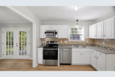 210 Reynolds Avenue N, Durham, NC 27707 - Photo 15