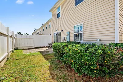 1952 Grassy Banks Drive, Raleigh, NC 27610 - Photo 25