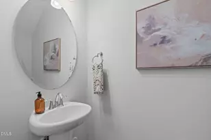103 Medfield Ct, Chapel Hill, NC 27517 - Photo 17
