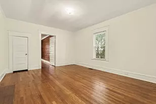 903 W Markham Ave, Durham, NC 27701 - Photo 23