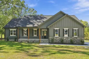 195 Country Lake Dr, Henderson, NC 27537 - Photo 1