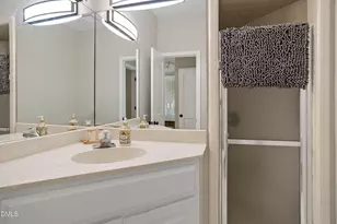 120 Donegal Dr, Chapel Hill, NC 27517 - Photo 29