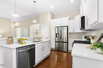 4012 Franks Creek Drive, Cary, NC 27518 - Photo 9