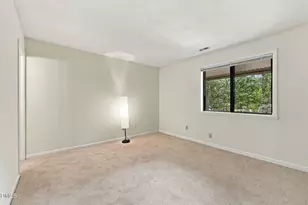 606 Oak Tree Dr, Chapel Hill, NC 27517 - Photo 23