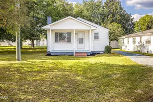 321 Martin Luther King Jr Blvd, Clinton, NC 28328 - Photo 1