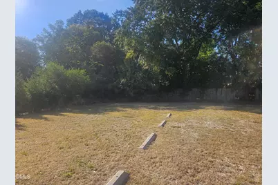 804 S Clinton Avenue, Dunn, NC 28334 - Photo 5