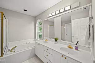 215 Lewiston Ct, Cary, NC 27513 - Photo 27