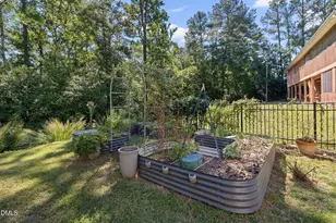 705 Lindley Dr, Durham, NC 27703 - Photo 39