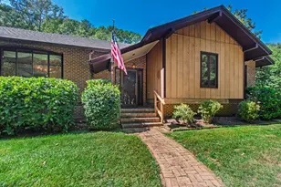 5300 Amsterdam Pl, Raleigh, NC 27606 - Photo 9