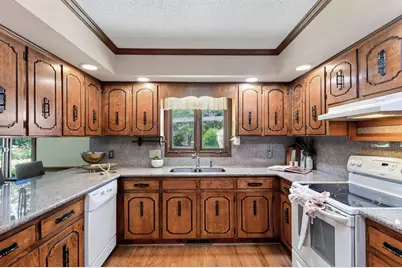 5300 Amsterdam Place, Raleigh, NC 27606 - Photo 5
