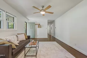 37 S Circle Dr, Chapel Hill, NC 27516 - Photo 7