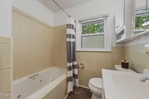 37 S Circle Dr, Chapel Hill, NC 27516 - Photo 19