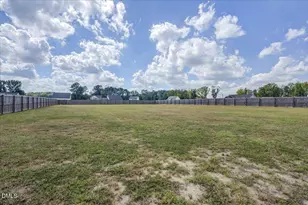 26 Greenhouse St, Zebulon, NC 27597 - Photo 31