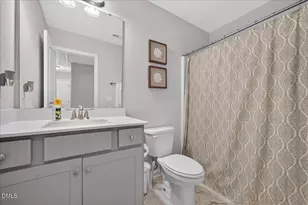 26 Greenhouse St, Zebulon, NC 27597 - Photo 23